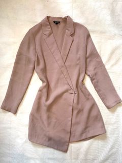 (Category: ) located in . Submitted by decluttering.shopph (Listing ID 1423934758, Image 1). Description: .