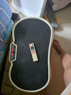 (Category: ) located in . Submitted by alicelim82 (Listing ID 1423883294, Image 1). Description: .