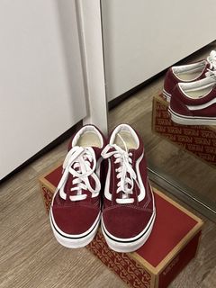 (Category: ) located in . Submitted by closingcloset (Listing ID 1423926368, Image 1). Description: .