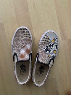 (Category: ) located in . Submitted by prelovedbyalmari (Listing ID 1423839486, Image 1). Description: .