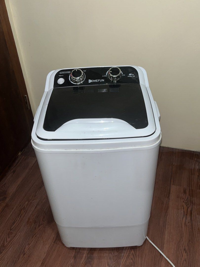 Mini Washing Machine - Used Once (Category: Cleaning Tools & Supplies) located in Pasig City. Submitted by makexup (Listing ID 1423929703, Image 1). Description: Upgraded to a bigger one. Can carry 5-6KG load. Used only 1 since busy..