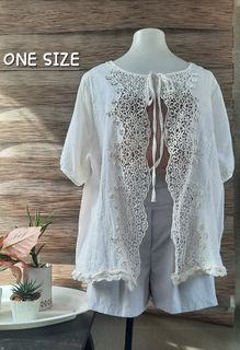 (Category: ) located in . Submitted by bhelprelovedcloset (Listing ID 1423875139, Image 1). Description: .