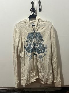 (Category: ) located in . Submitted by preloved_needslove (Listing ID 1423914143, Image 1). Description: .