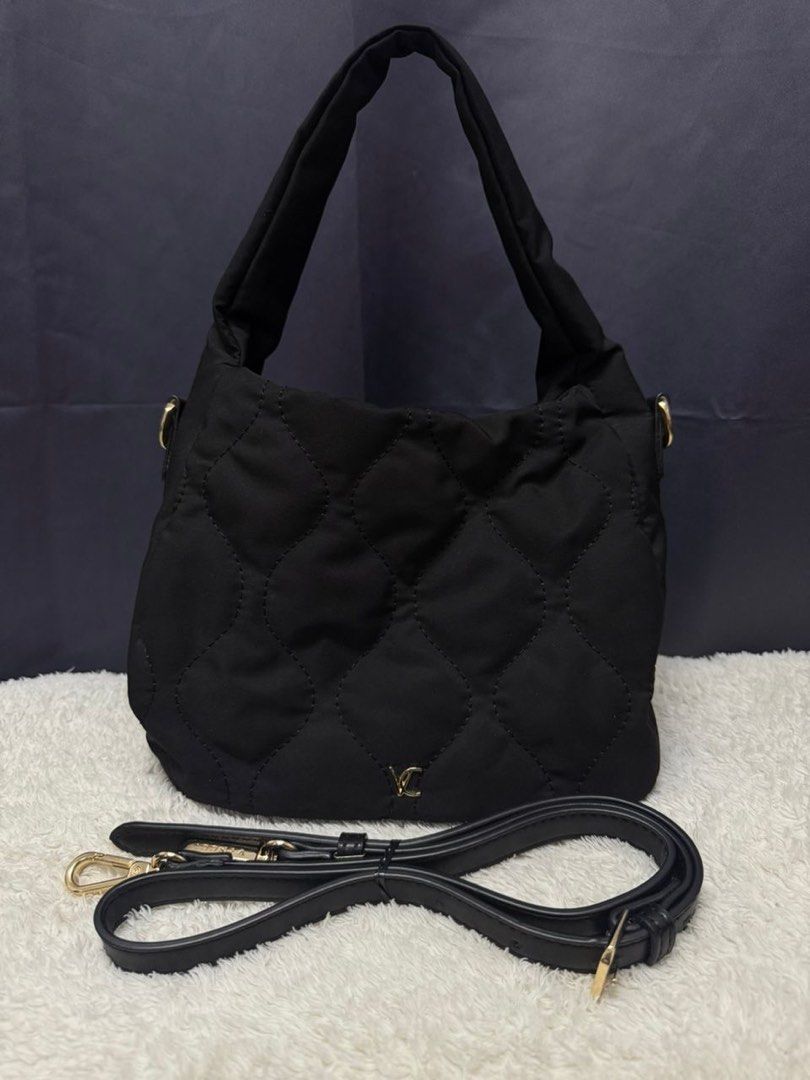 YC Black Quilted Shoulder Bag (Category: Tote Bags) located in Kuala Lumpur. Submitted by lina231 (Listing ID 1423835827, Image 1). Description: Bag vincci never use.
