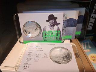 （分類：）位於 。 由 martinkingston 提交（商品編號 1419555292，圖片 1）。簡介： 。