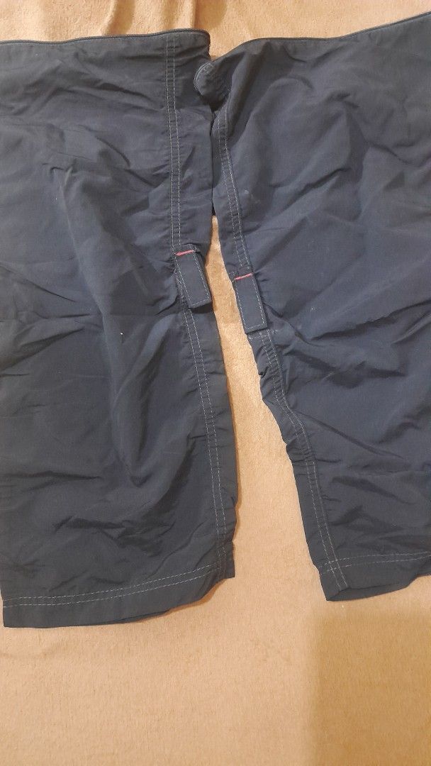 8a Convertible 7 Pockets Shorts/Pants (Category: Activewear) located in Quezon City. Submitted by lalaine.r (Listing ID 1419534807, Image 3). Description: - convertible shorts, 3/4, pants - Multiple pockets (7 pockets) - XL on tag 32-34 waistline - Brand: 8a - lighweight, quick dry - best for outdoor, trekking.