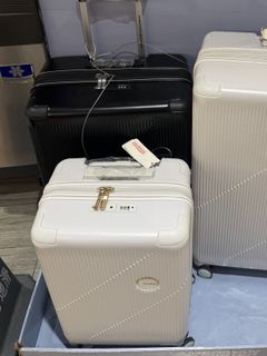 （分類：）位於 。 由 mei_45 提交（商品編號 1419549302，圖片 1）。簡介： 。