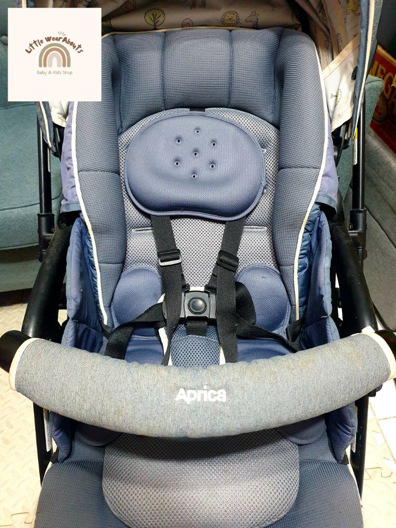 Aprica Luxuna Bitte Cushion Stroller (Category: Strollers) located in Quezon City. Submitted by escentialfragrances_332 (Listing ID 1419493956, Image 2). Description: Aprica Luxuna Bitte Cushion stroller ♡Preloved but well loved ♡Lightweight four-wheel stroller. ♡ Comfortable seat with safety harness ♡ Includes sunshade and storage basket ♡ Sleek design with brown handle ♡ Absorbs vibrations for a smoother ride ♡ Reversible Handle ♡ NEED WASH 📍Q