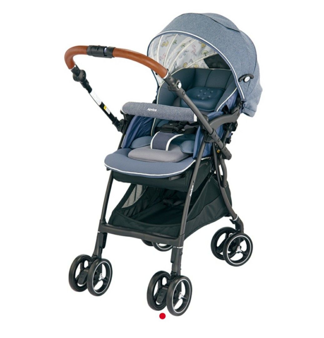 Aprica Luxuna Bitte Cushion Stroller (Category: Strollers) located in Quezon City. Submitted by escentialfragrances_332 (Listing ID 1419493956, Image 1). Description: Aprica Luxuna Bitte Cushion stroller ♡Preloved but well loved ♡Lightweight four-wheel stroller. ♡ Comfortable seat with safety harness ♡ Includes sunshade and storage basket ♡ Sleek design with brown handle ♡ Absorbs vibrations for a smoother ride ♡ Reversible Handle ♡ NEED WASH 📍Q