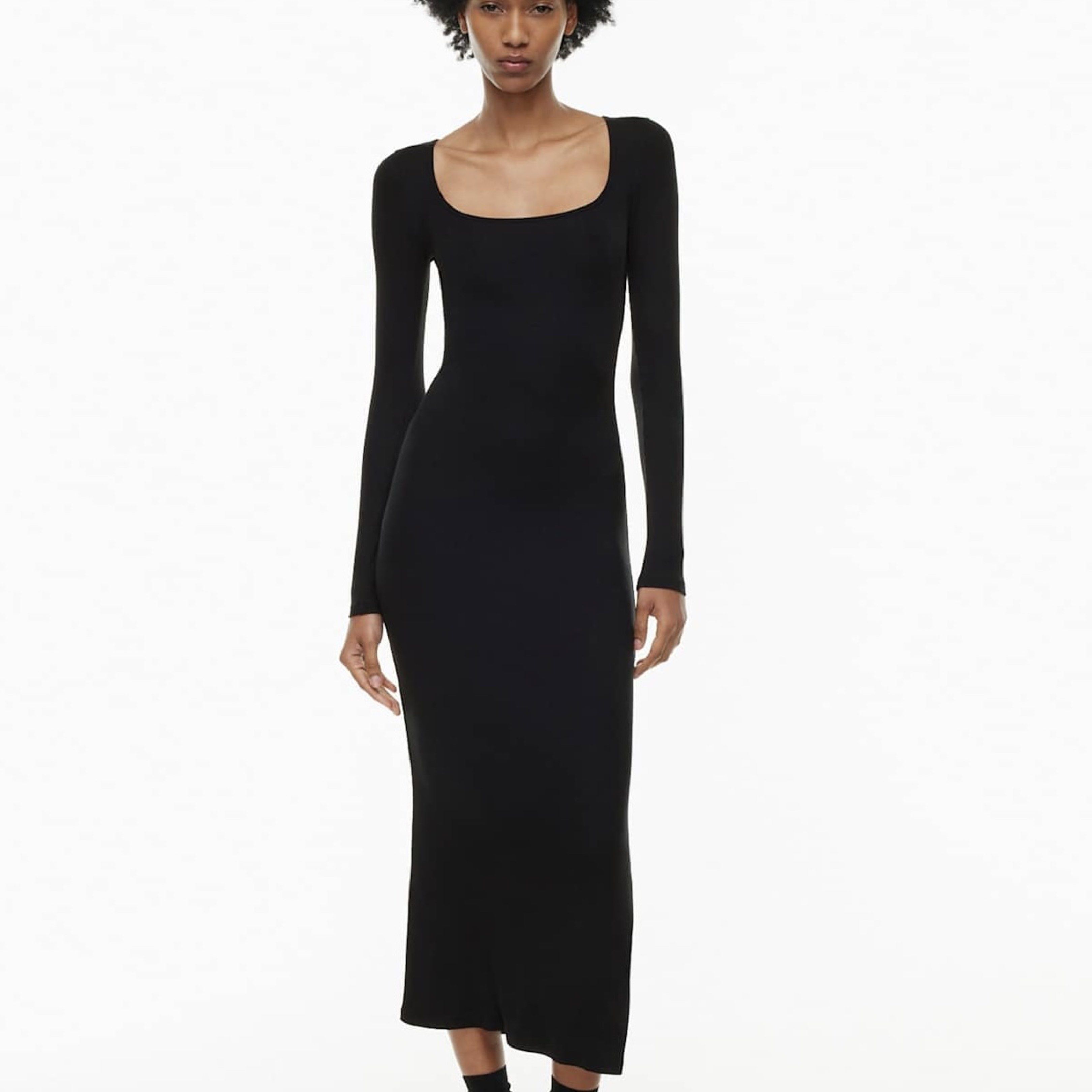 Aritzia Temptation Longsleeve Dress (Category: Dresses) located in Manila. Submitted by el_mari (Listing ID 1419469963, Image 1). Description: Authentic Aritzia - black - sizes xs and s - square neckline - cut tags.