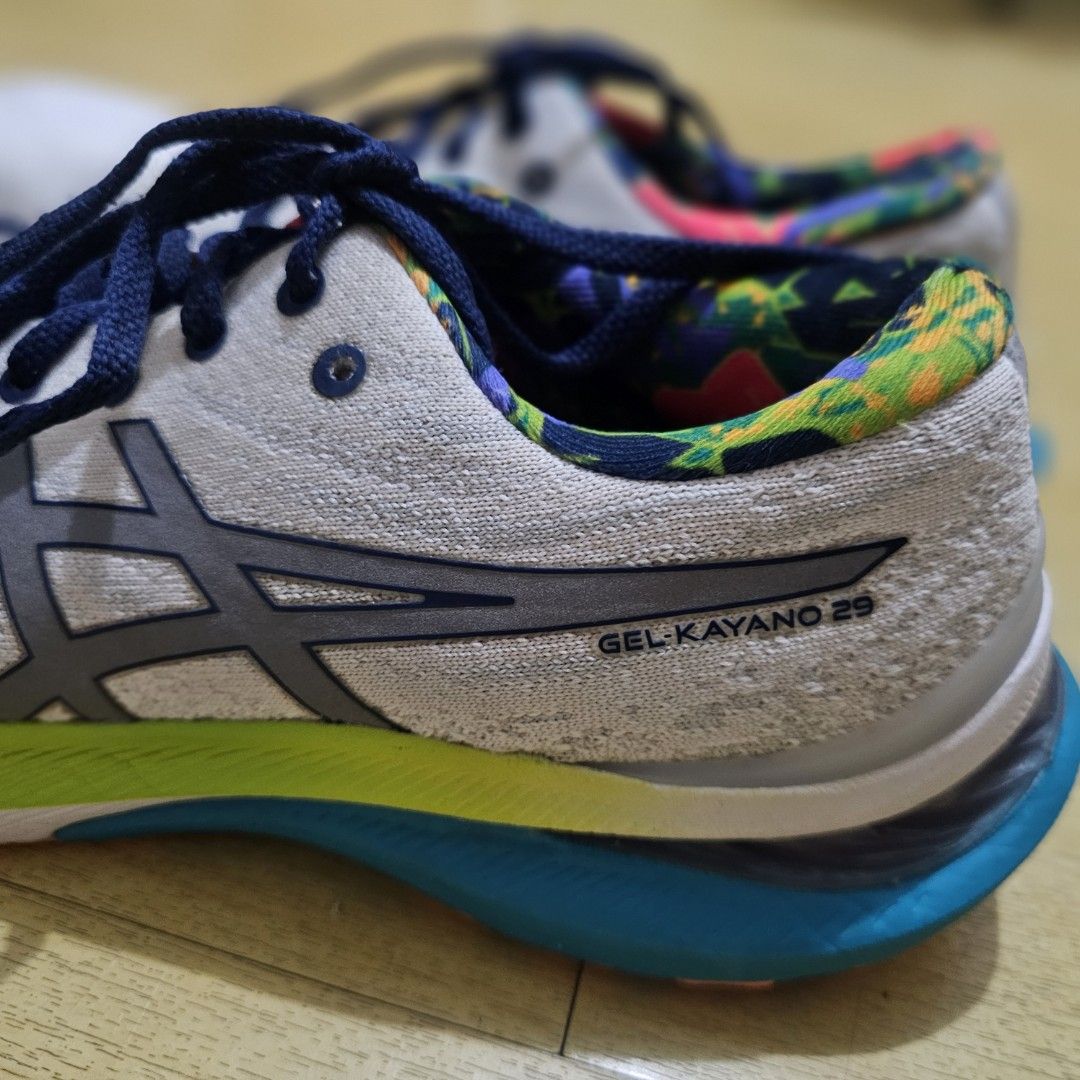 Asics Gel-Kayano 29 Lite-Show (Category: Sneakers) located in Quezon City. Submitted by tashadimps (Listing ID 1419581105, Image 3). Description: - Asics Gel-Kayano 29 running shoes - Colorway: Lite-show - Designed for running rfs: used thrice. decided running is not for me 😅.