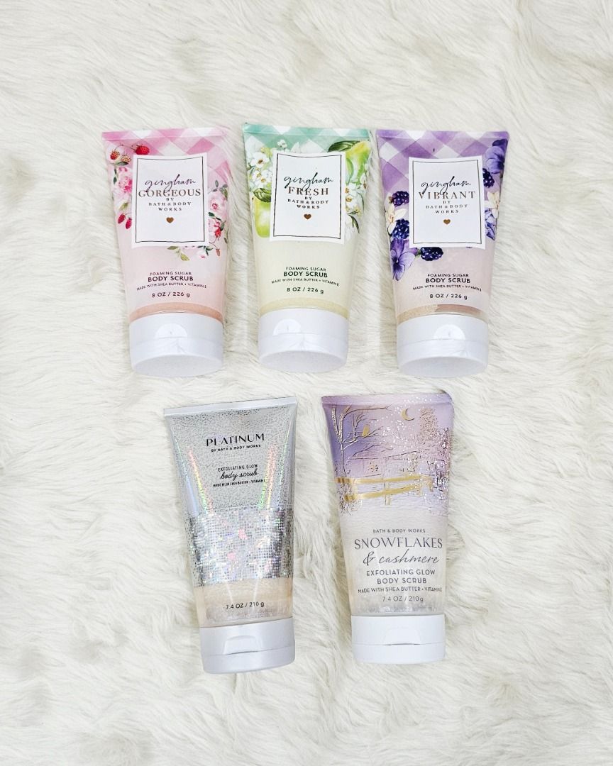 ❗️SALE❗BATH & BODY WORKS BODY SCRUB 210G (Category: Bath) located in Quezon City. Submitted by trinityboutique (Listing ID 1419459022, Image 1). Description: ❗️SALE❗BATH & BODY WORKS BODY SCRUB - ₱350.00 EACH [₱100 OFF!] DETAILS: - Purchased in the USA - BRAND NEW! Never been opened. AVAILABLE ✅GINGHAM FRESH ✅GINGHAM GORGEOUS ✅PLATINUM ✅SNOWFLAKES & CASHMERE ❌GINGHAM VIBRANT --- 🛍️ OFFICIAL Bath & Body Works Paper Bags available in Small (₱10), 