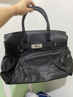 (Category: ) located in . Submitted by cja_apparel (Listing ID 1419530446, Image 1). Description: .