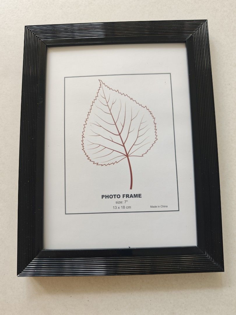 Black Photo Frame 5R (127mm x 178mm)