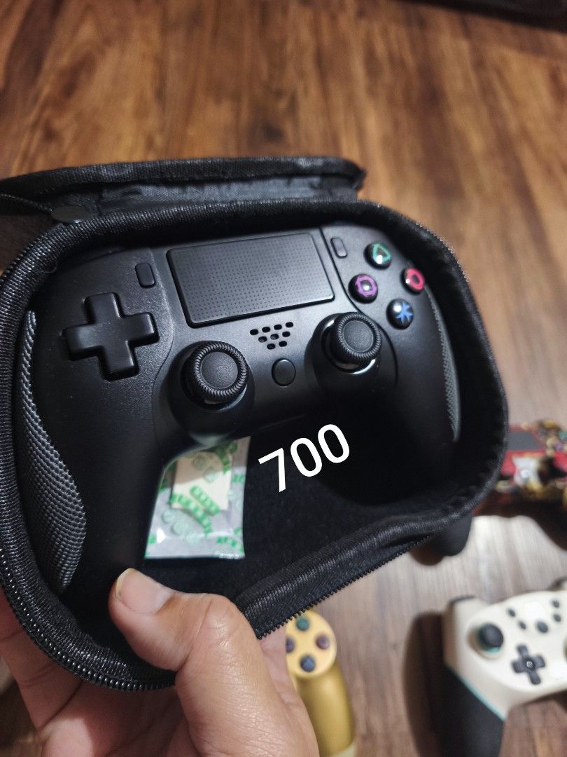 Bluetooth Game Controllers (Category: Controllers) located in Caloocan City. Submitted by consoles_r_us (Listing ID 1419475921, Image 2). Description: PTPA thanks! selling my Bluetooth controllers for STEAMDECK, SWITCH, ROG ALLY, LEGION GO Check pics for price fix mura na yan! Mura na yan WALANG ISSUE book nyo na lang lalamove or pick up sa haus namin south caloocan near puregold libis. buyer mag book para iwas scam..