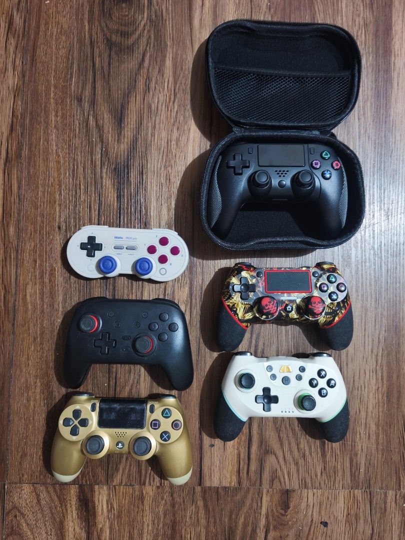 Bluetooth Game Controllers (Category: Controllers) located in Caloocan City. Submitted by consoles_r_us (Listing ID 1419475921, Image 1). Description: PTPA thanks! selling my Bluetooth controllers for STEAMDECK, SWITCH, ROG ALLY, LEGION GO Check pics for price fix mura na yan! Mura na yan WALANG ISSUE book nyo na lang lalamove or pick up sa haus namin south caloocan near puregold libis. buyer mag book para iwas scam..