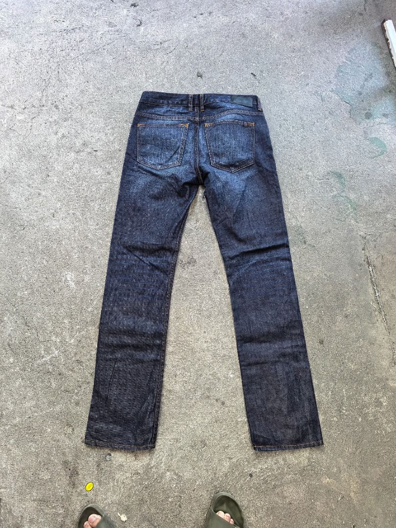 Buffalo Jeans for Sale (Category: Jeans) located in Quezon City. Submitted by klayp (Listing ID 1419556692, Image 2). Description: Buffalo Jeans (David Bitton) 1000 plus shipping fee Dimes: Waist 31 Length 34 Mode of payment ☑️ Payment first Gcash Bank transfer Meet-up around Manila/Qc .