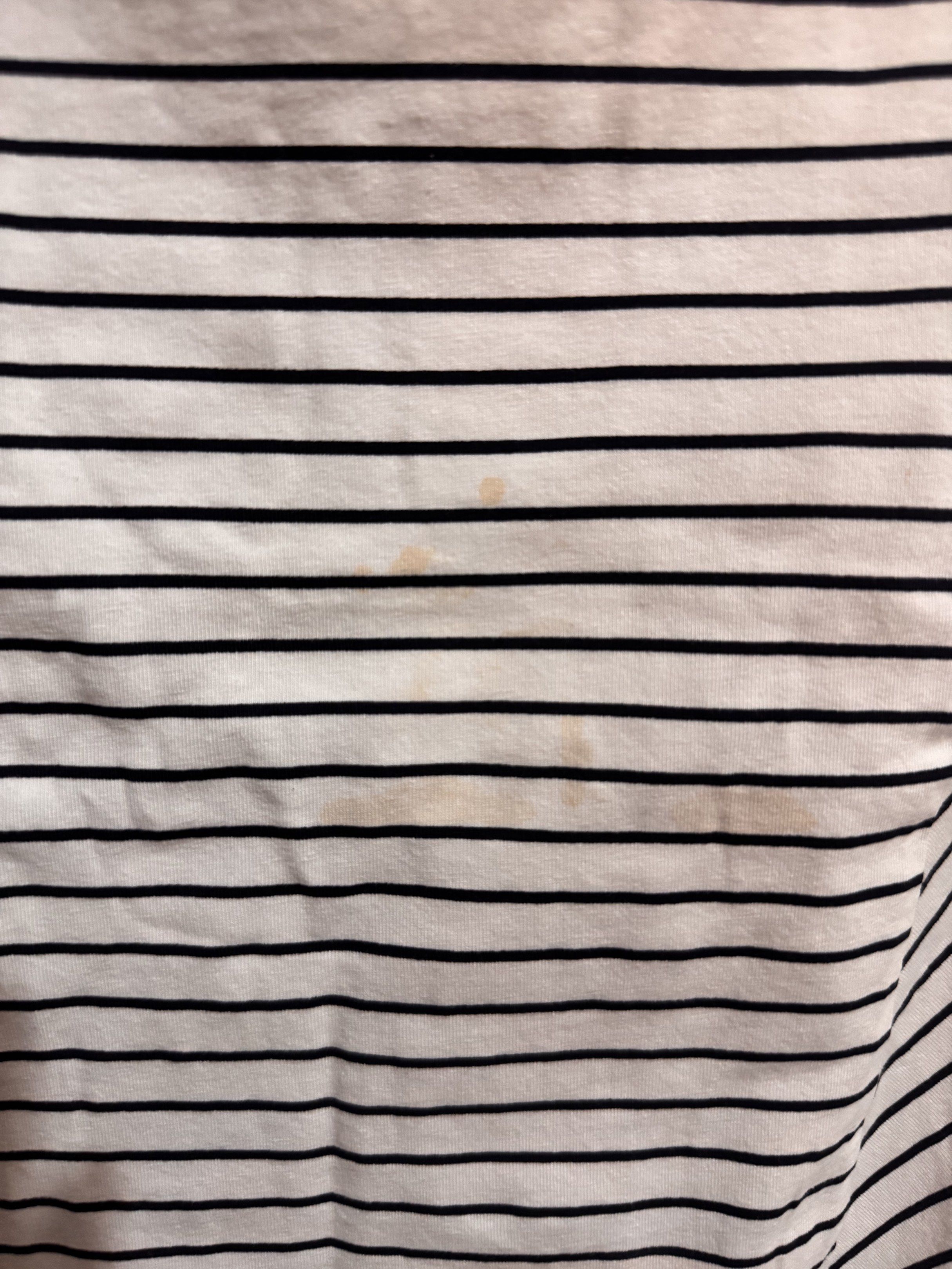 B&W Striped bodysuit (Category: Others Tops) located in Mexico. Submitted by studioleraph (Listing ID 1419497926, Image 3). Description: F01-2 B&W Striped bodysuit Condition: Pre-loved; with stains, see photo. Please manage expectations ✨ Size: L-XL Price: 130 💰 Payment first 🛒 Shipping not included, PM for details 🙅🏻‍♀️ No Joy Reservers or Scammers 🙆🏻‍♀️ You deserve this piece 🩷 Only one item #preloved #tops #bodysuit #available #Fashion 