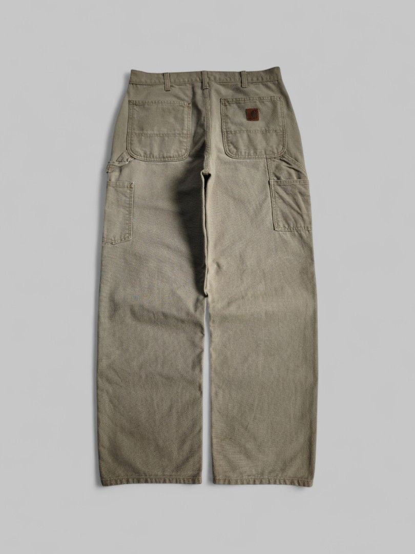 Carhartt Carpenter Pants (B11 DES) (Category: Jeans) located in Nabunturan. Submitted by secondskn.co (Listing ID 1419457447, Image 1). Description: Carhartt Carpenter Pants (B11 DES) Size on tag: 32 x 32 Waist: 32" Length: 40.5" Hem: 9" Condition: Excellent Color rate: 9.5/10 Flaws: None 📍: Bukal, Nabunturan, Davao de Oro 💵 : Gcash/Bank Transfer 🚚 : Shipping via J&T and LBC only Dm for more info! 📩.
