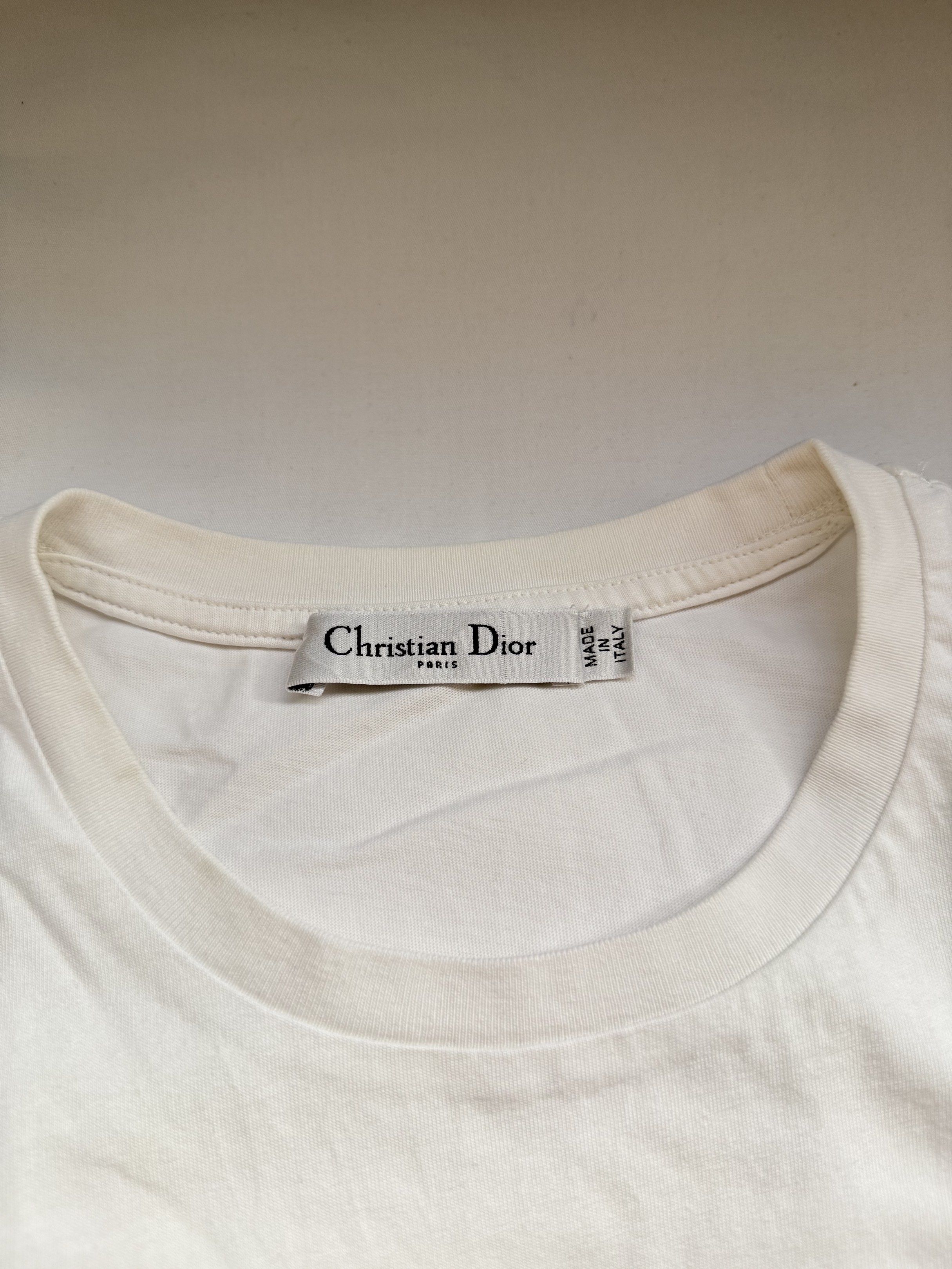 Christian Dior Tee (S) (Category: Shirts) located in Manila. Submitted by boxesbybelle (Listing ID 1419402497, Image 2). Description: .
