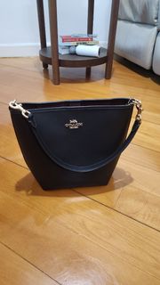 （分類：）位於 。 由 jlwh22 提交（商品編號 1419535976，圖片 1）。簡介： 。