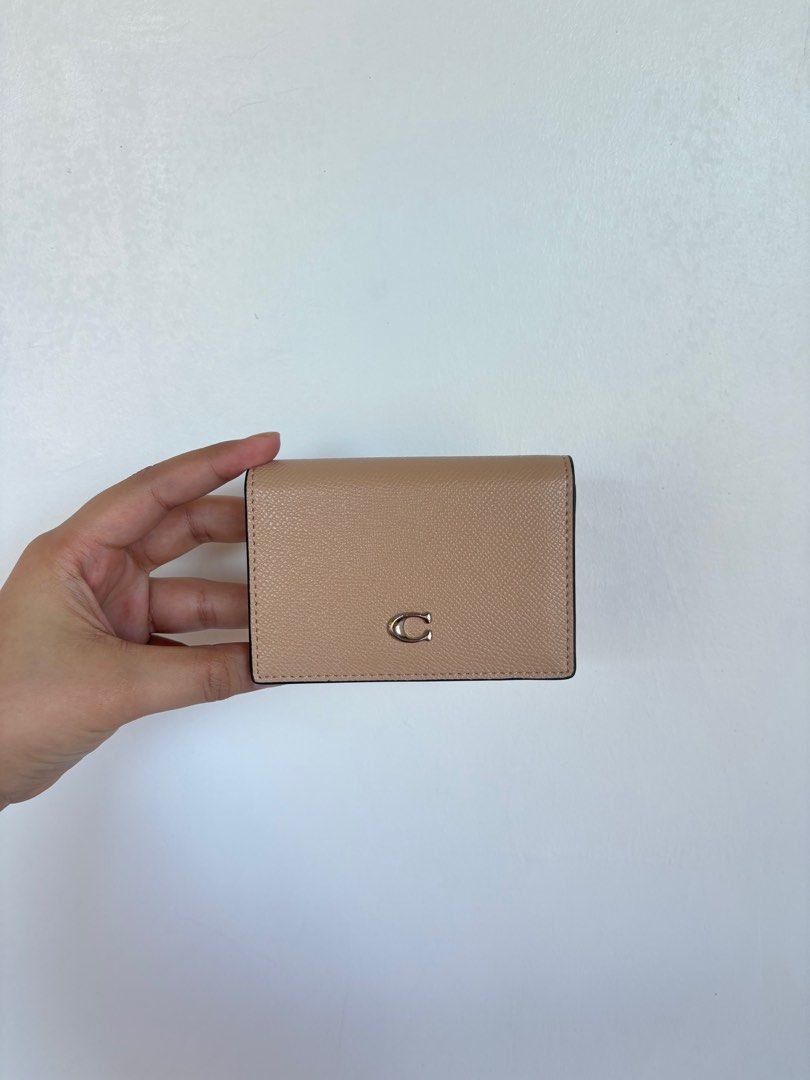 Coach business card case wallet (Category: Luxury Bags & Wallets) located in Rizal. Submitted by mariadumandan (Listing ID 1419496051, Image 2). Description: Brandnew - with coach poly plastic, hang tag & gift receipt .