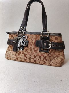 (Kategori: ) berada di . Dikirim oleh preloved.240 (ID iklan 1419406927, Gambar 1). Deskripsi: .