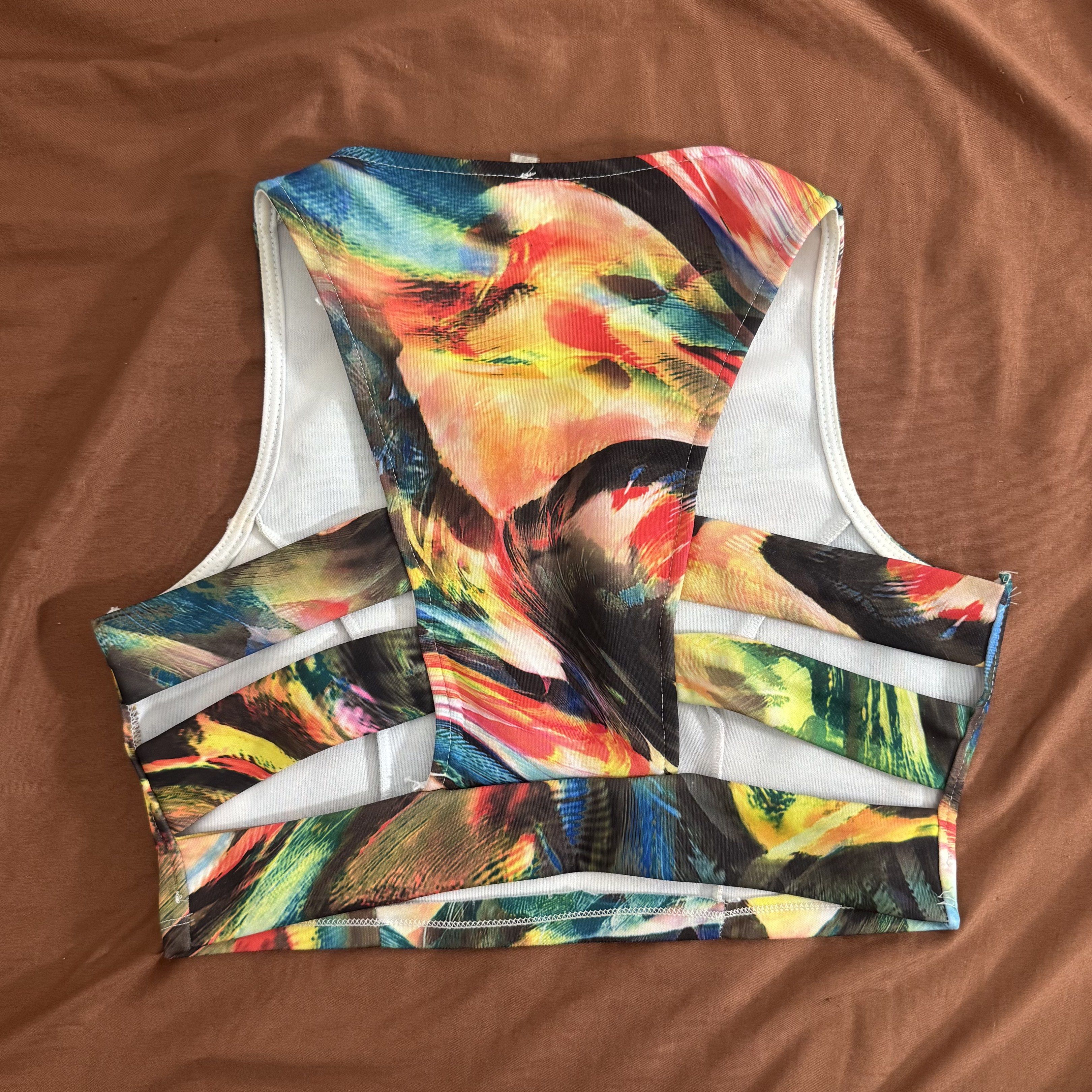colorful abstract crop top (Category: Sleeveless) located in Quezon City. Submitted by va_v2 (Listing ID 1419498154, Image 2). Description: colorful abstract cropped top (s-m) 🏷️ 200.