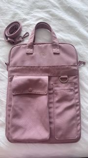 (Category: ) located in . Submitted by singapina (Listing ID 1419458836, Image 1). Description: .