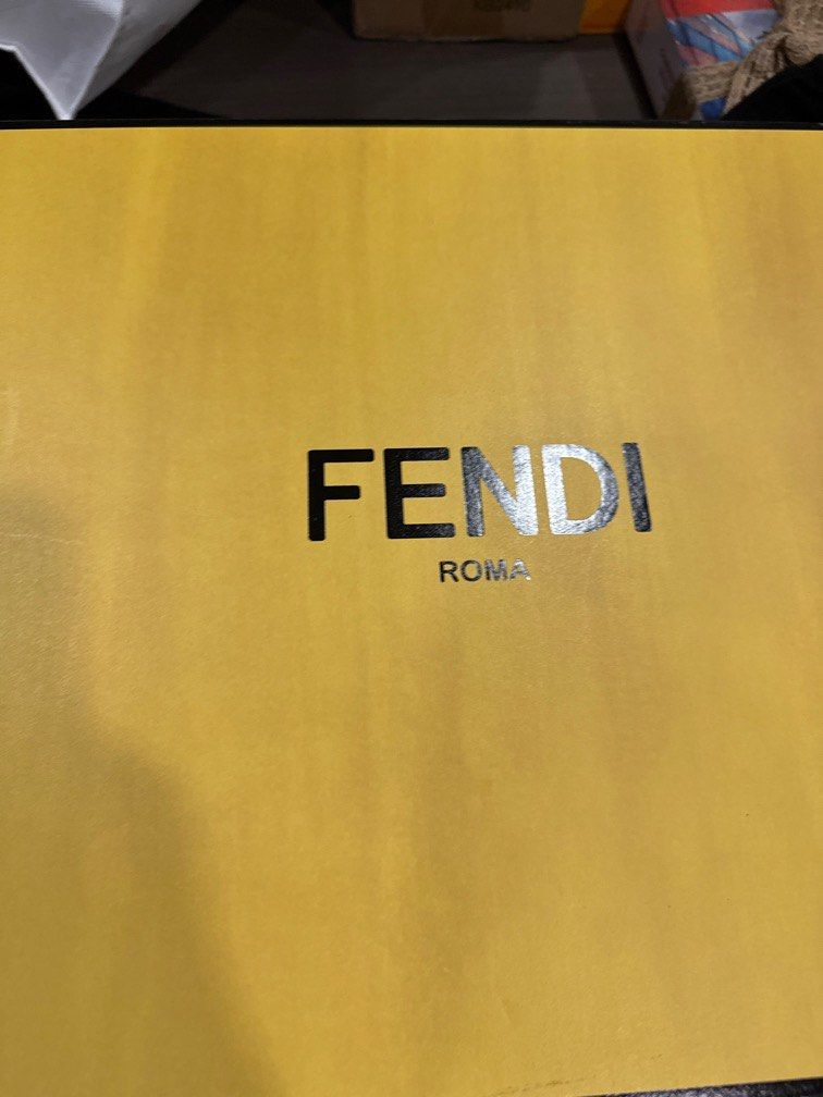 Fendi peekaboo regular agnello old shine nero bag (Category: Luxury Bags & Wallets) located in Makati City. Submitted by misstakes27 (Listing ID 1419506692, Image 3). Description: .