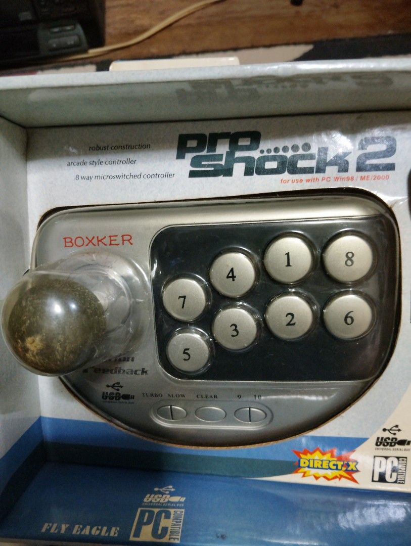 Fly Eagle Pro Shock 2 Arcade Joystick (Category: Controllers) located in Manila. Submitted by boyhet.thrift15 (Listing ID 1419523150, Image 2). Description: classic arcade stick (pro shock 2 /Fly Eagle)USB pluggin issue ung knob my konting scratch un lang issue. selling 800.