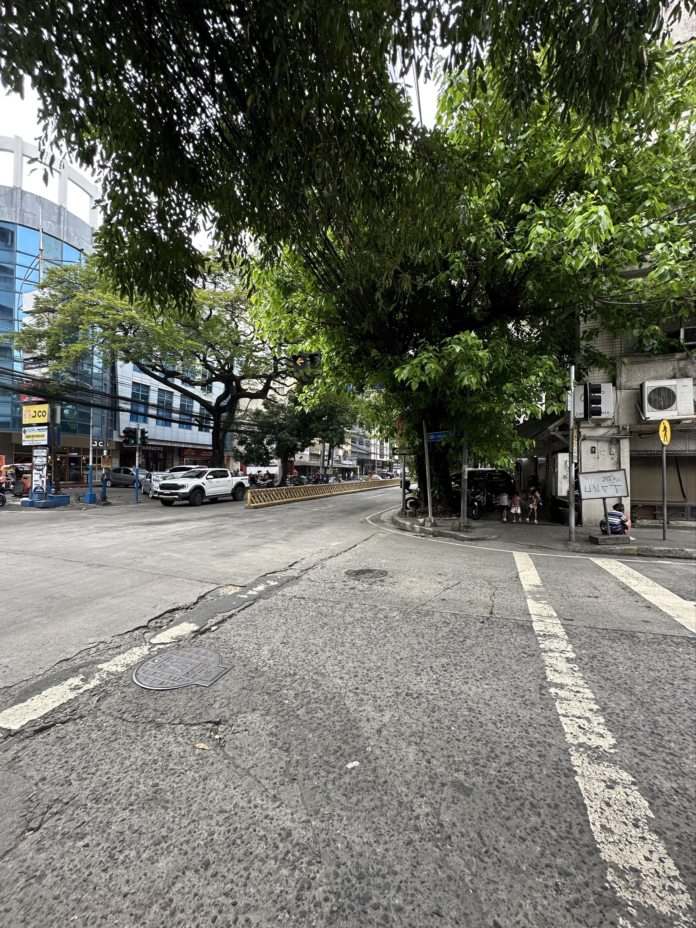 For Sale:UN Avenue (Category: Commercial) located in Makati City. Submitted by donangelob (Listing ID 1419550312, Image 2). Description: PLEASE READ *Direct Buyers Only* *No Brokers* For Sale Commercial Property UN Avenue Key Lot nearby Roxas Blvd nearby Luneta nearby Intramuros nearby Taft Avenue Wide Frontage #Feb2026 *Direct Buyers Only* *Direct Buyers Only* *Direct Buyers Only*.