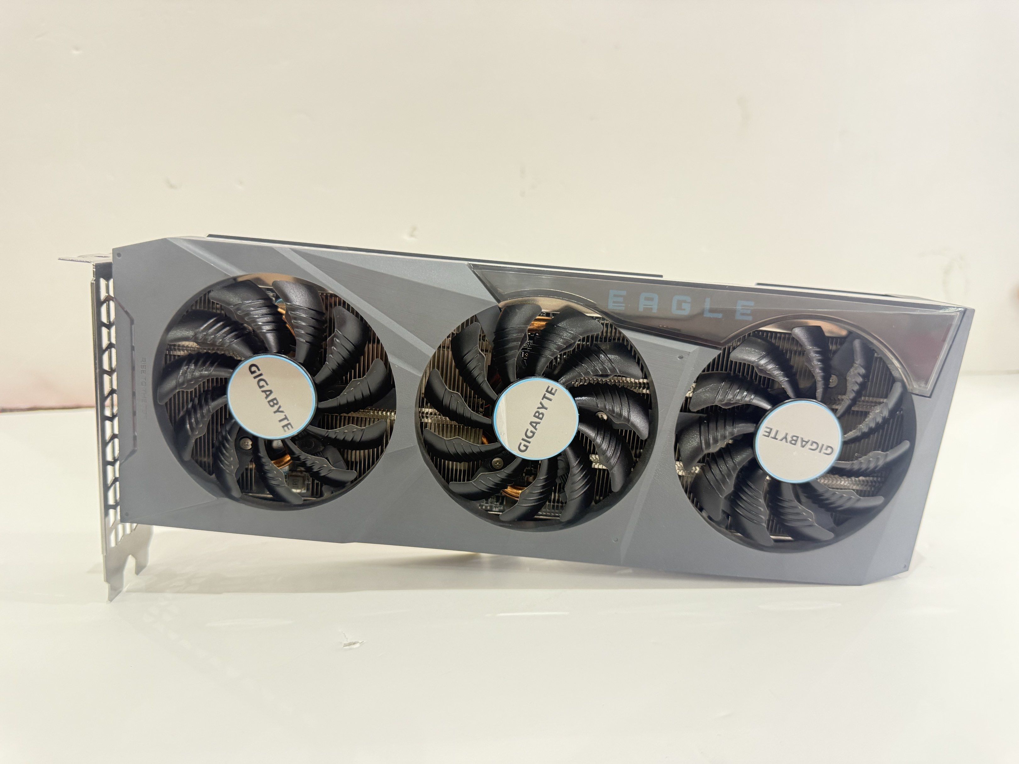Gigabyte RTX 3060 Ti 8GB GDDR6X Eagle OC, Computers & Tech, Parts ...