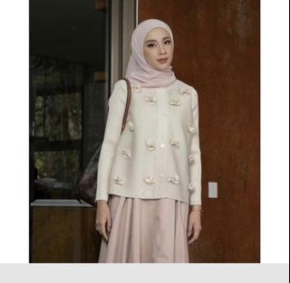 (Kategori: ) berada di . Dikirim oleh garasifitri (ID iklan 1419565980, Gambar 1). Deskripsi: .