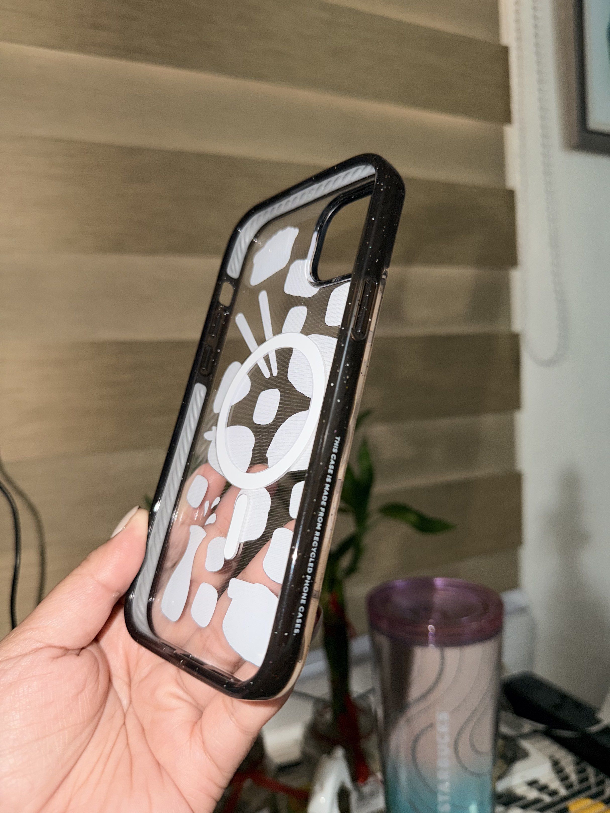 iPhone 15 PLUS Authentic Casetify Magsafe (Category: Cases & Sleeves) located in Silang. Submitted by linellt (Listing ID 1419538356, Image 3). Description: .