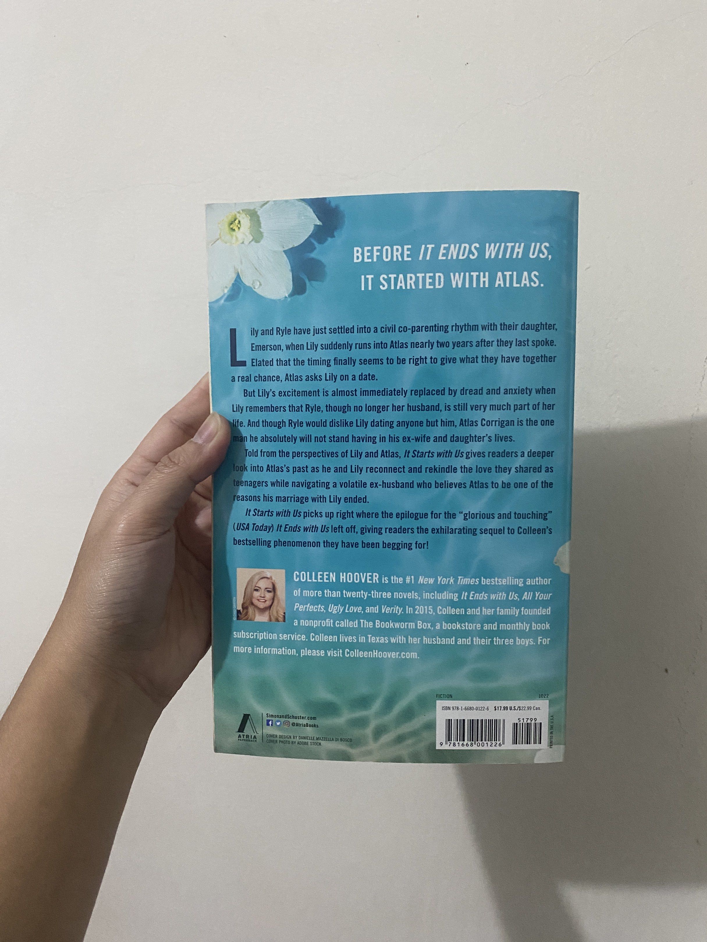 It Starts With Us by Colleen Hoover (Category: Storybooks) located in Quezon City. Submitted by _ashfall (Listing ID 1419528758, Image 2). Description: Paperback.