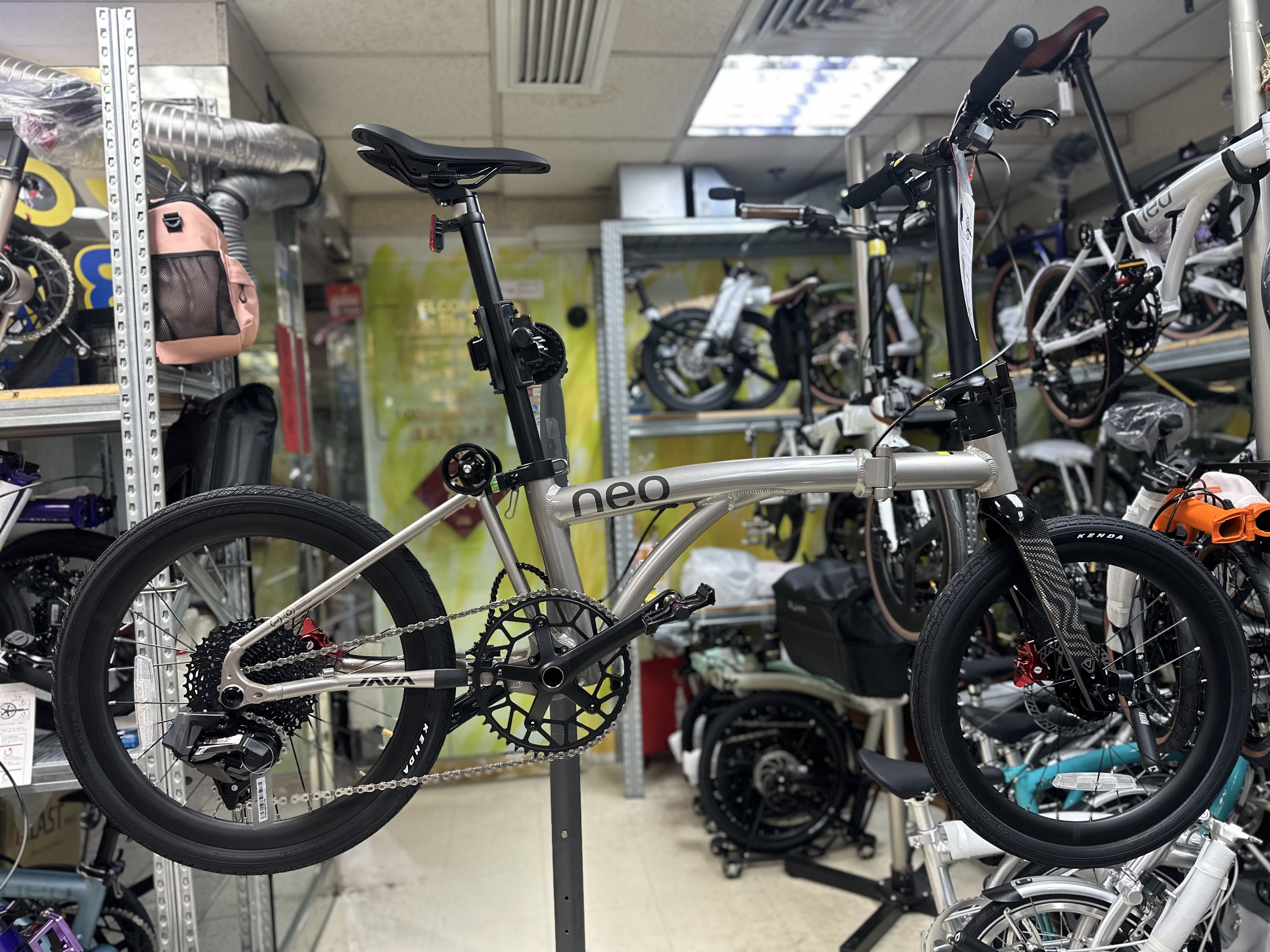 Java Neo 20吋 406 12Ex 11-40t 電子變速, 運動產品, 單車及配件, 單車 - Carousell