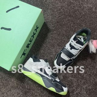 （分類：）位於 。 由 s8_sneakers 提交（商品編號 1419480561，圖片 1）。簡介： 。