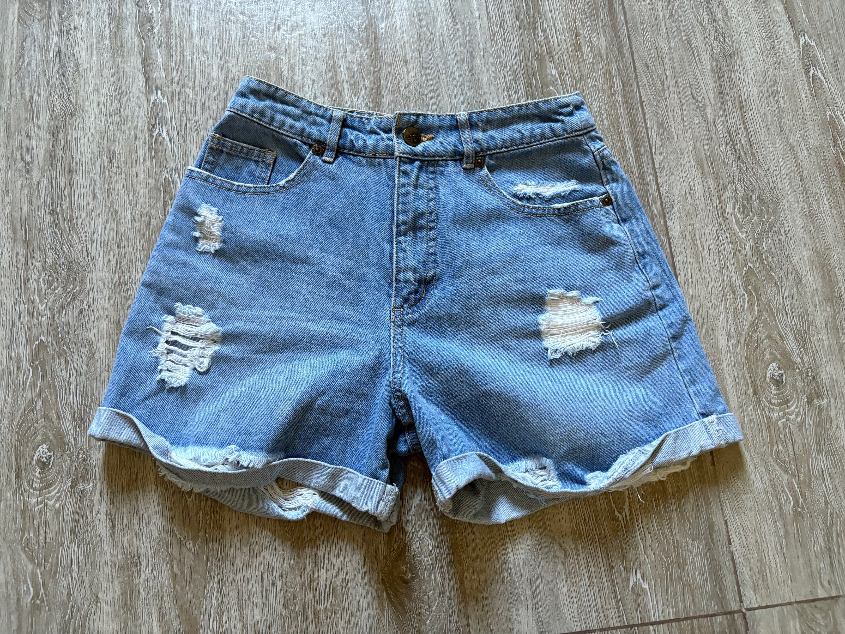 Just G Denim Shorts (Category: Shorts) located in Antipolo. Submitted by athsix (Listing ID 1419467363, Image 1). Description: - light blue denim shorts - 12.5 inches width, size 1 on tag - super high qual! used a bunch of times but still in great condition.