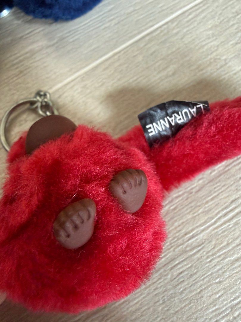 Kipling Monkey Keychains - Assorted Colours （分類：其他周邊）位於 Hong Kong。 由 hillaryhillary 提交（商品編號 1419419238，圖片 4）。簡介： Chris $120 Kim $110 Lolwah $100 Lauranne $100 Franny $100。