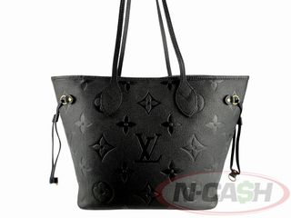 (Category: ) located in . Submitted by luxury_by_ncash_2 (Listing ID 1419447718, Image 1). Description: .