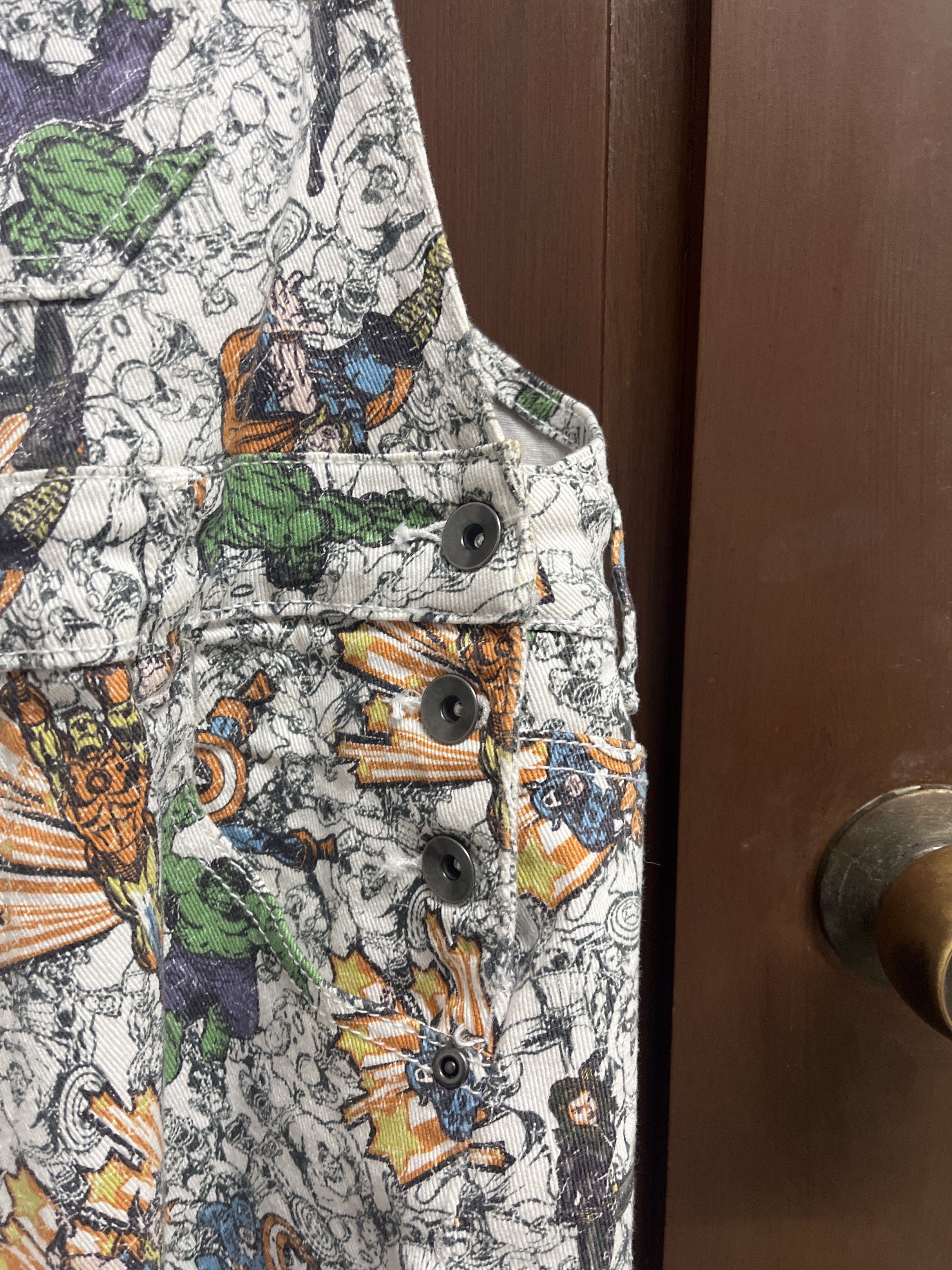 Marvel by Her Universe Overalls (Category: Jumpsuits) located in Muntinlupa City. Submitted by timttam (Listing ID 1419499877, Image 2). Description: Marvel shorts overalls - Unique design - For Marvel fans! Barely used Bought abroad Price negotiable..