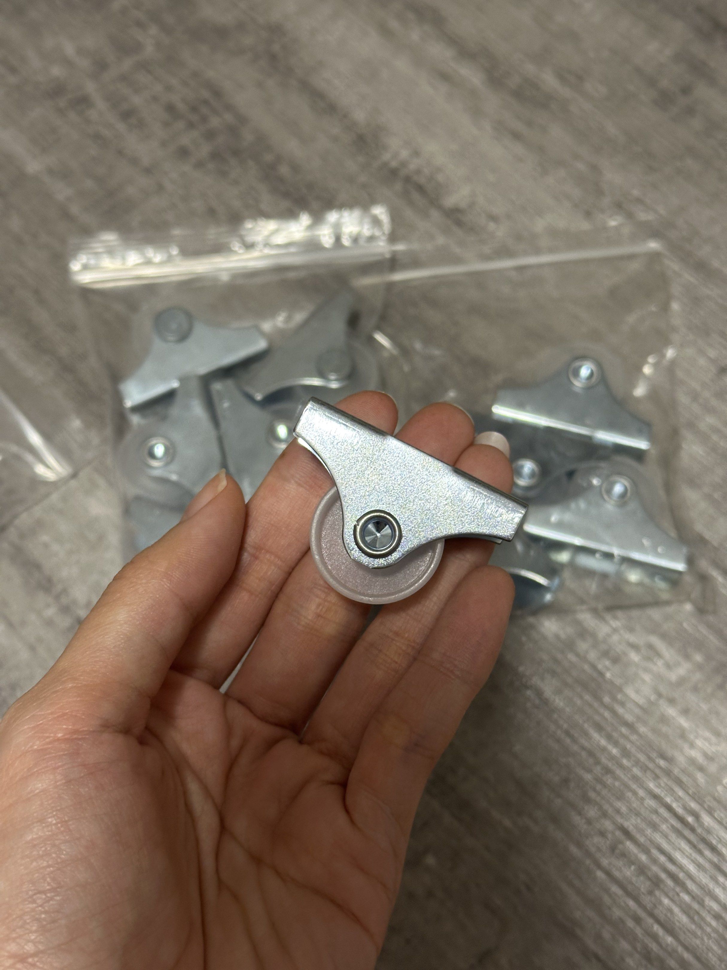 Mini castor wheels for DIY/furnitures/fixtures, Computers & Tech, Parts ...