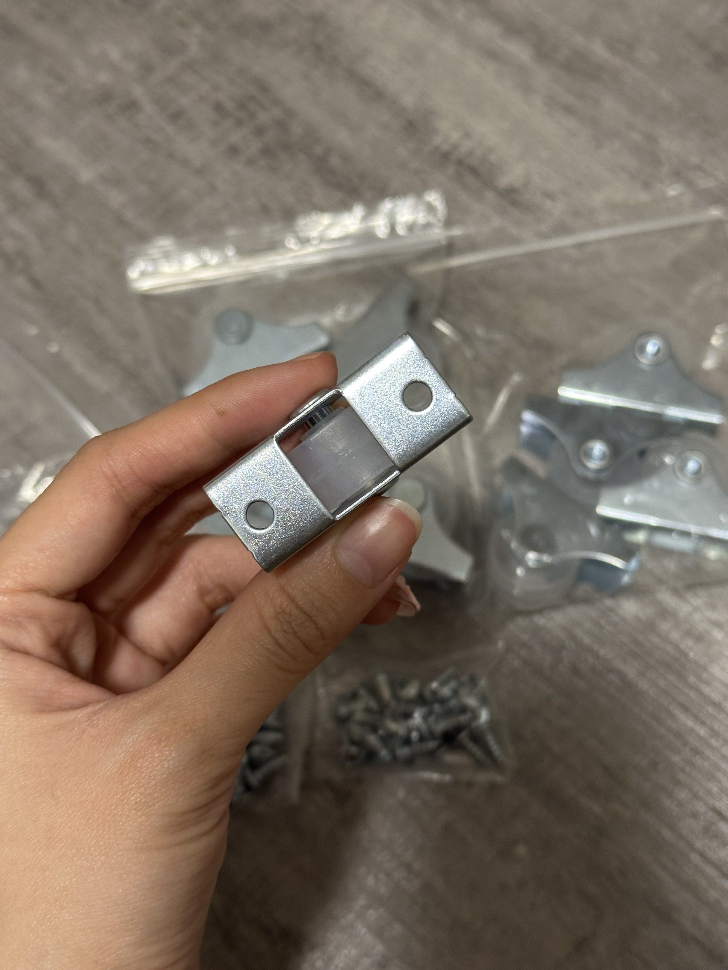 Mini castor wheels for DIY/furnitures/fixtures, Computers & Tech, Parts ...