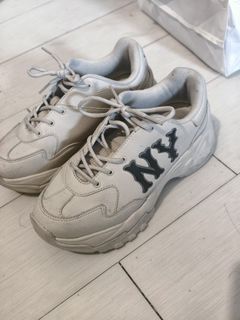 （分類：）位於 。 由 Hellooooo 提交（商品編號 1419473104，圖片 1）。簡介： 。