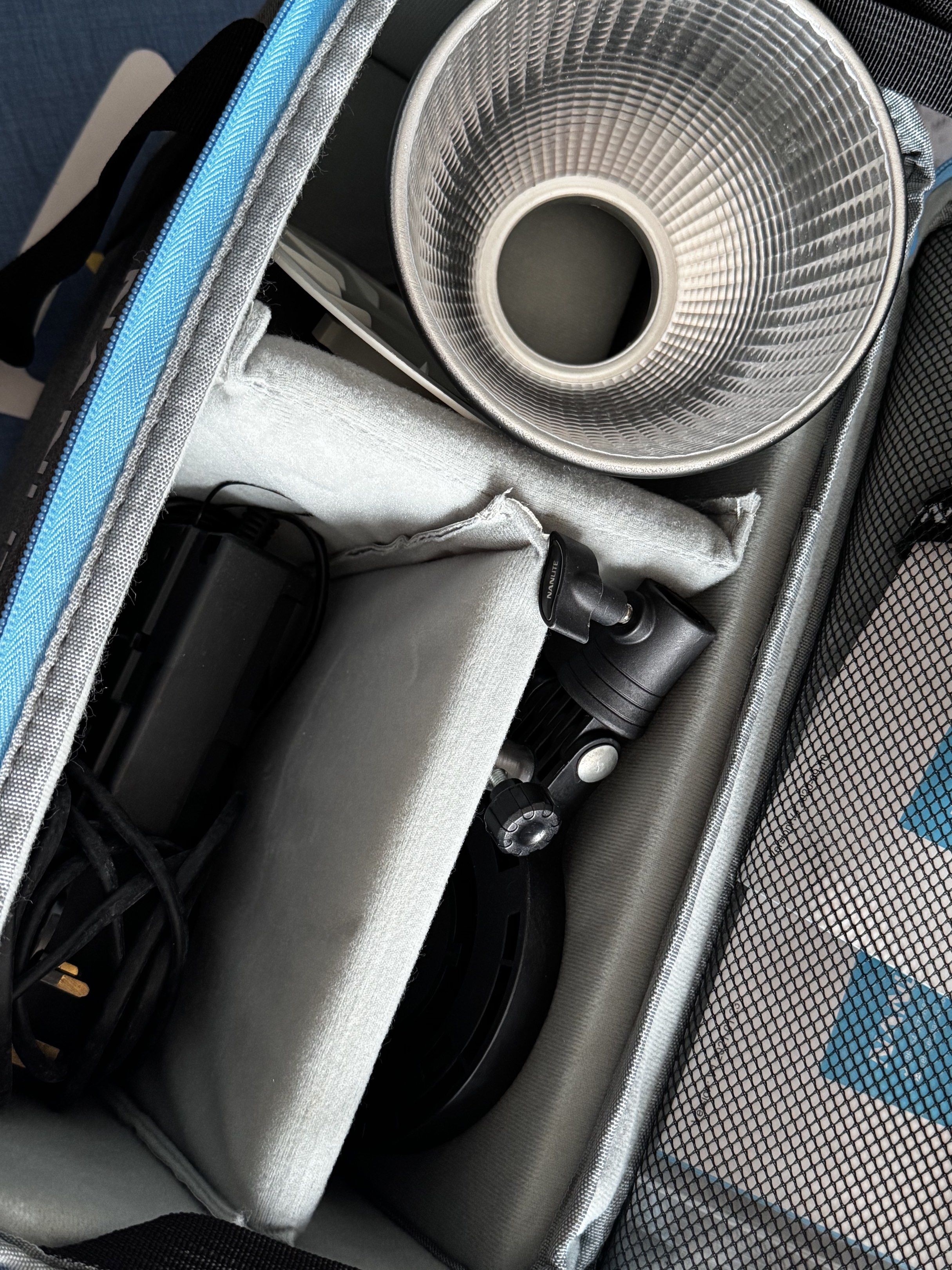 Nanlite Forza 60B (Category: Lighting & Studio Equipment) located in Singapore. Submitted by 1w1ndy1r0x (Listing ID 1419485395, Image 2). Description: Comes with only the light and whatever accessories you see in the bag. .