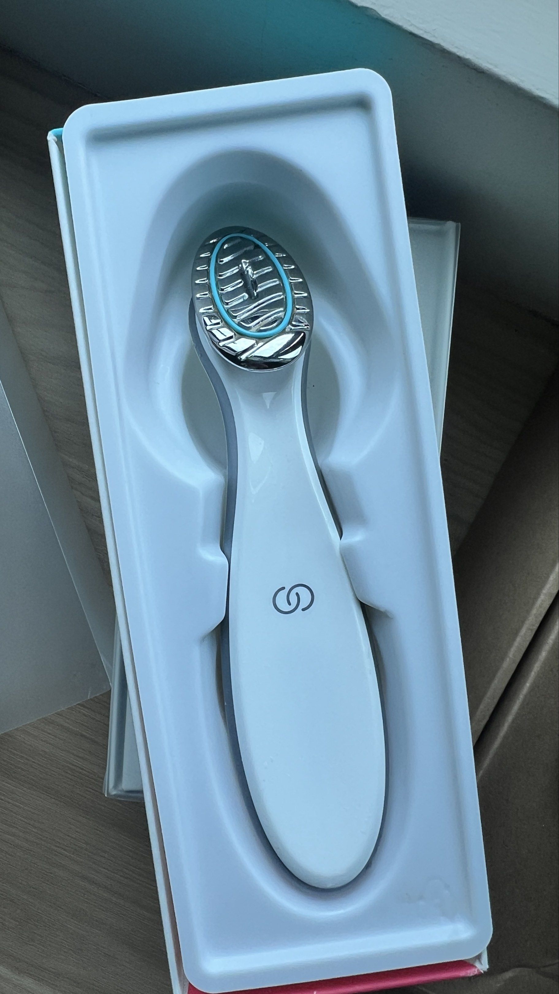 Nu Skin ageLOC Boost Facial Device - Brand New (Category: Face Care) located in Singapore. Submitted by siwonee (Listing ID 1419442380, Image 1). Description: Likely used Nuskin Boost device Without Charger and box.