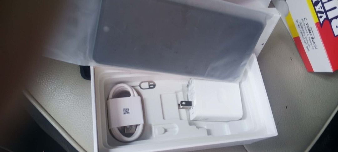 OPPO A5 5g 2025 (Category: Android Others) located in Caloocan City. Submitted by frederick35262 (Listing ID 1419489550, Image 3). Description: Brand New open it for testing No hidden issue Check all you want Original Price 8999 Selling it for 7999 Slight Nego Malolos Bulacan or Valenzuela Area.