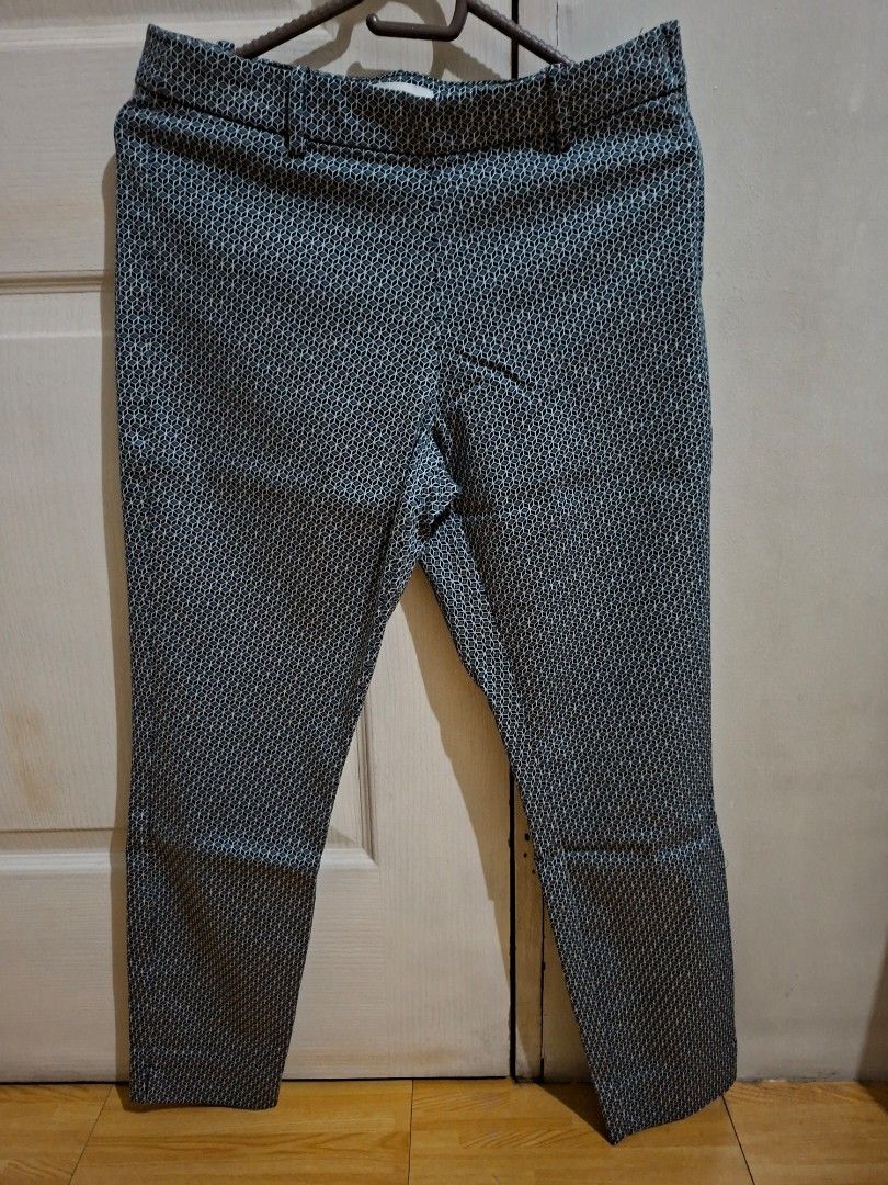Pants for women (H&M) (Category: Other Bottoms) located in Quezon City. Submitted by tesha23 (Listing ID 1419506784, Image 1). Description: .