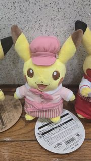 (Category: ) located in . Submitted by seeprofile4rarepikachuandcards (Listing ID 1419483520, Image 1). Description: .
